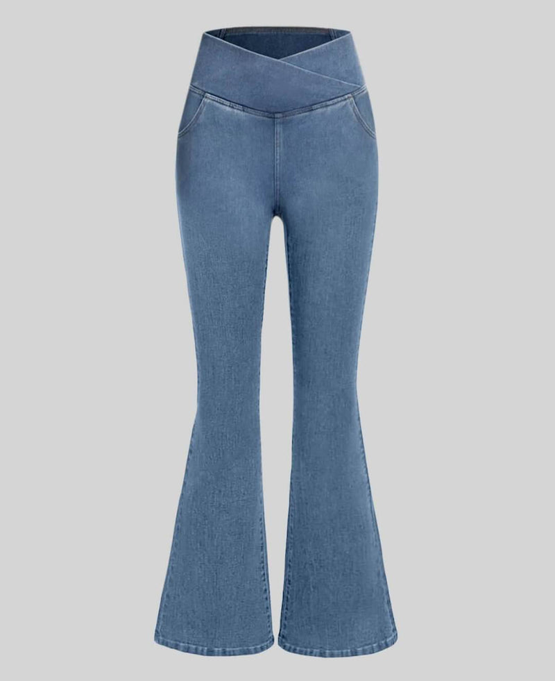 Revamp Your Style with Trendy Flared Jeans: High-Waisted, Pocketed, and Ultra-Comfortable